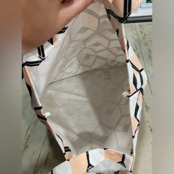 NEW Paco Rabanne Tote Bag - Picture 2 of 6